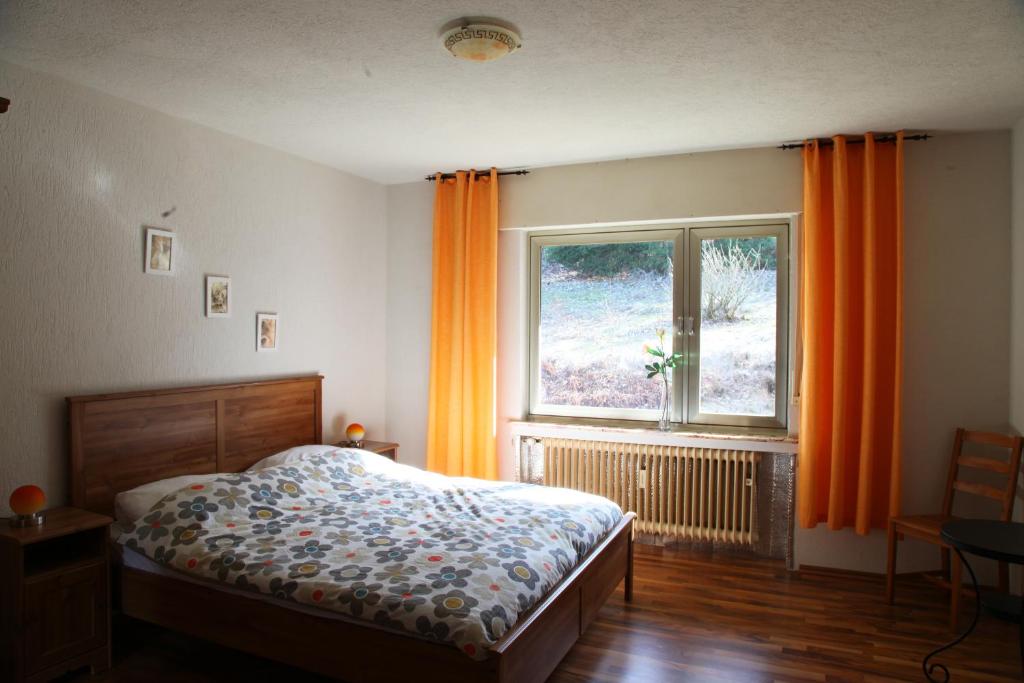 Postel nebo postele na pokoji v ubytování Haus Nova am Bollerberg