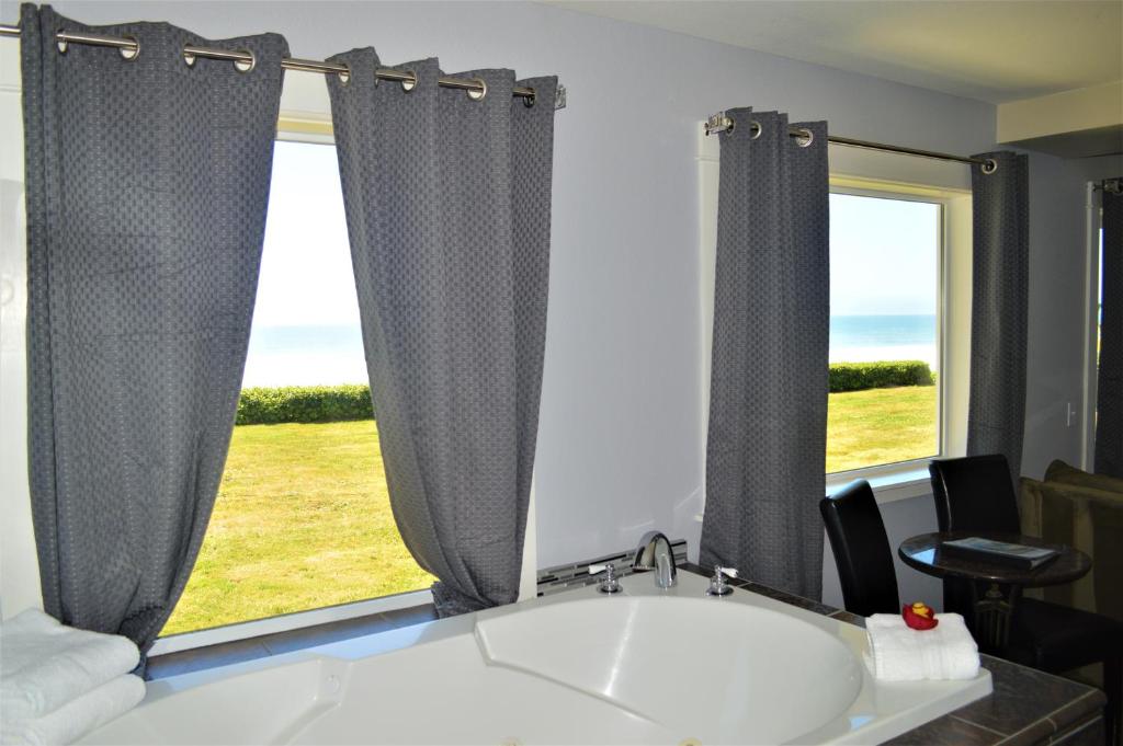 Fotografie z fotogalerie ubytování Starfish Manor Oceanfront Hotel v destinaci Lincoln City