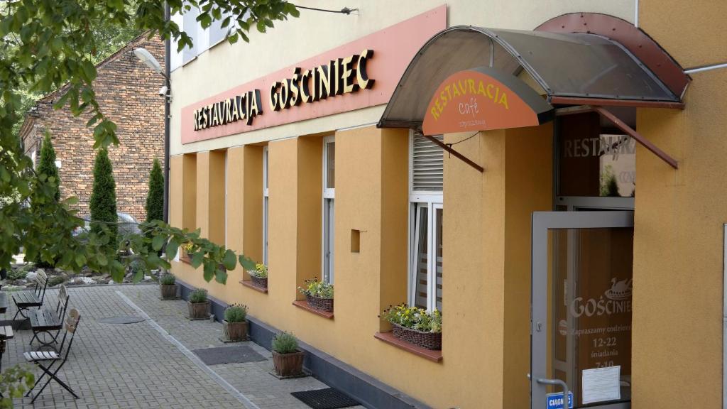 Budova, v ktorej sa apartmánový hotel nachádza