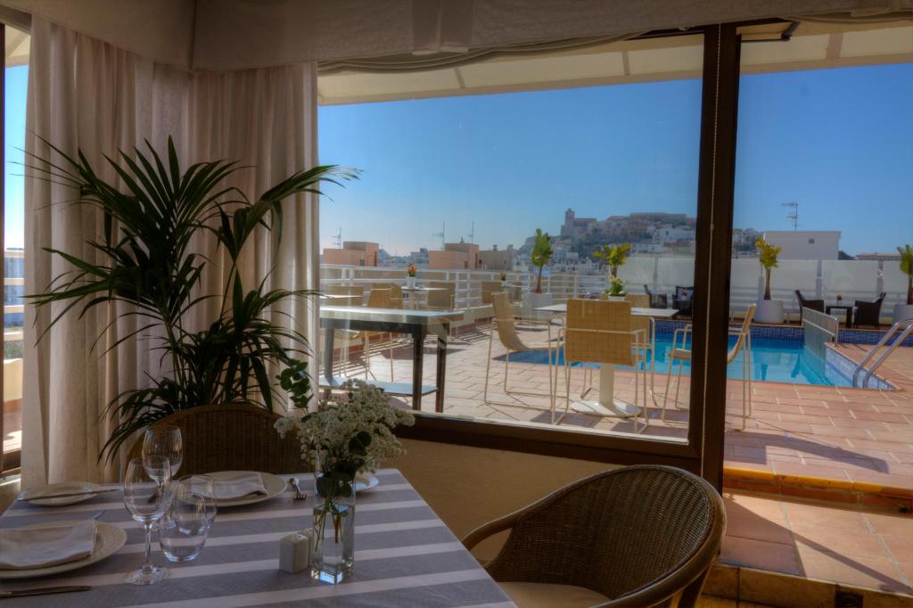 Hotel Royal Plaza, Ibiza – Precios actualizados 2023