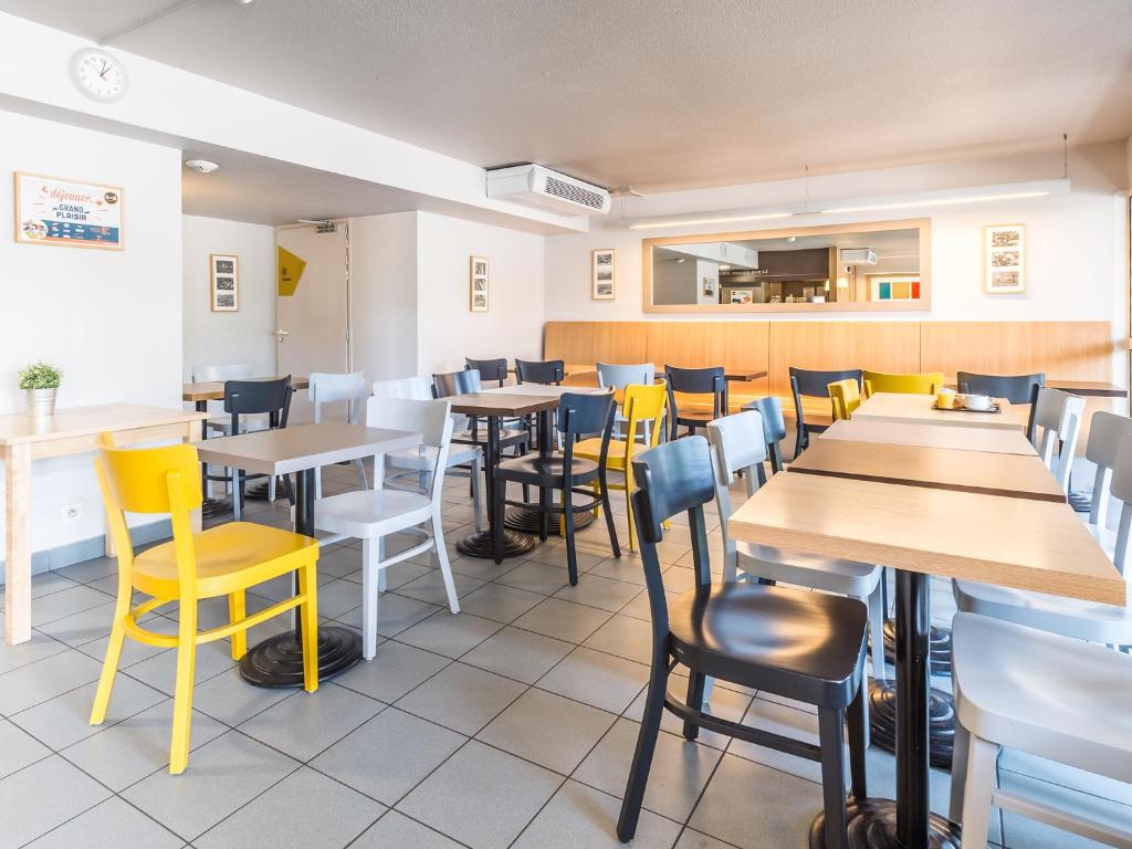 Restaurace v ubytování B&B HOTEL Strasbourg Sud Geispolsheim