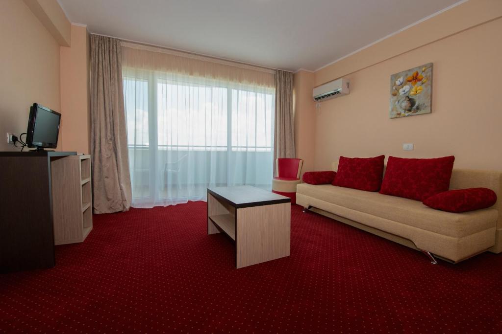 TV a/nebo společenská místnost v ubytování Hotel Romantic