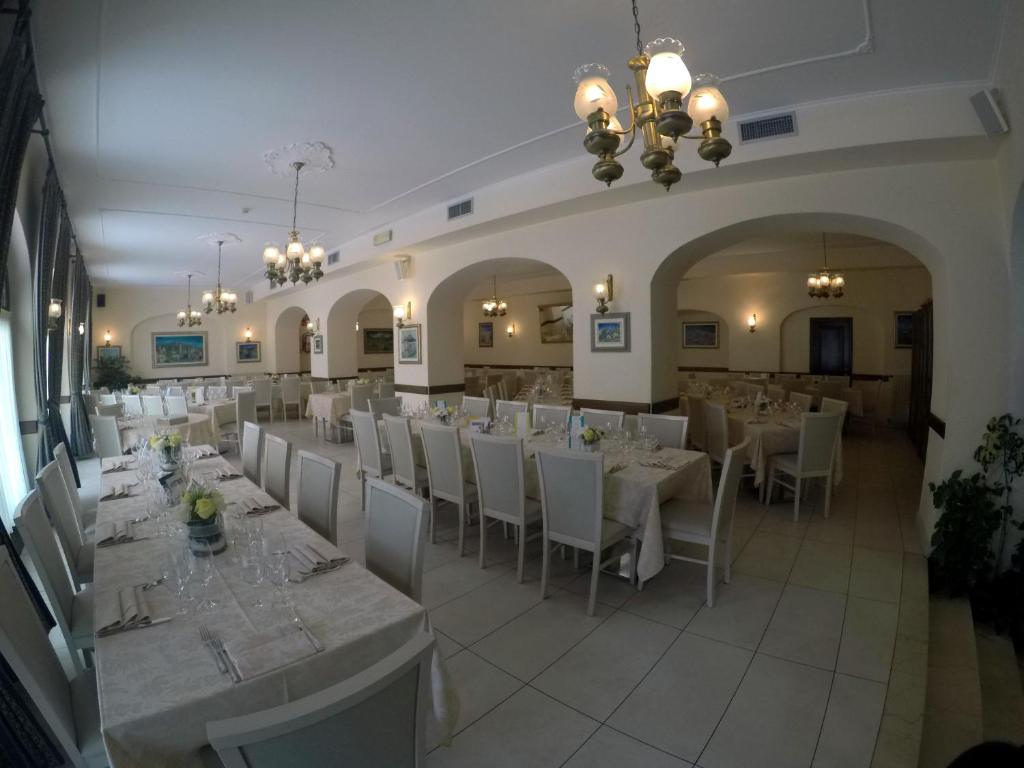 Restaurace v ubytování Hotel Ristorante Combolo