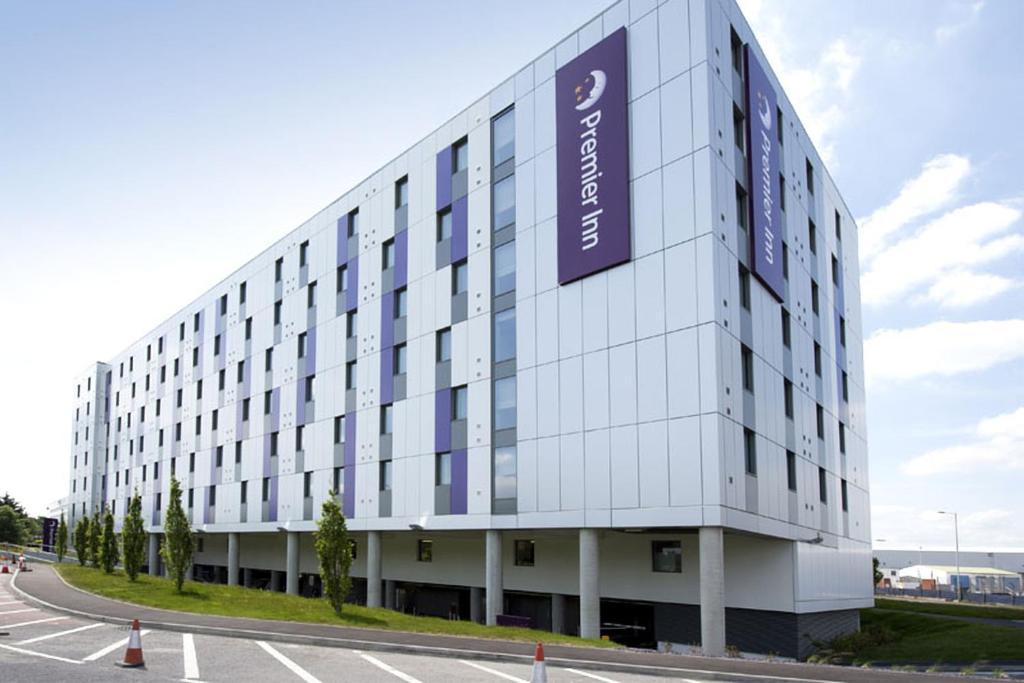 Premier Inn Heathrow Airport Terminal 4