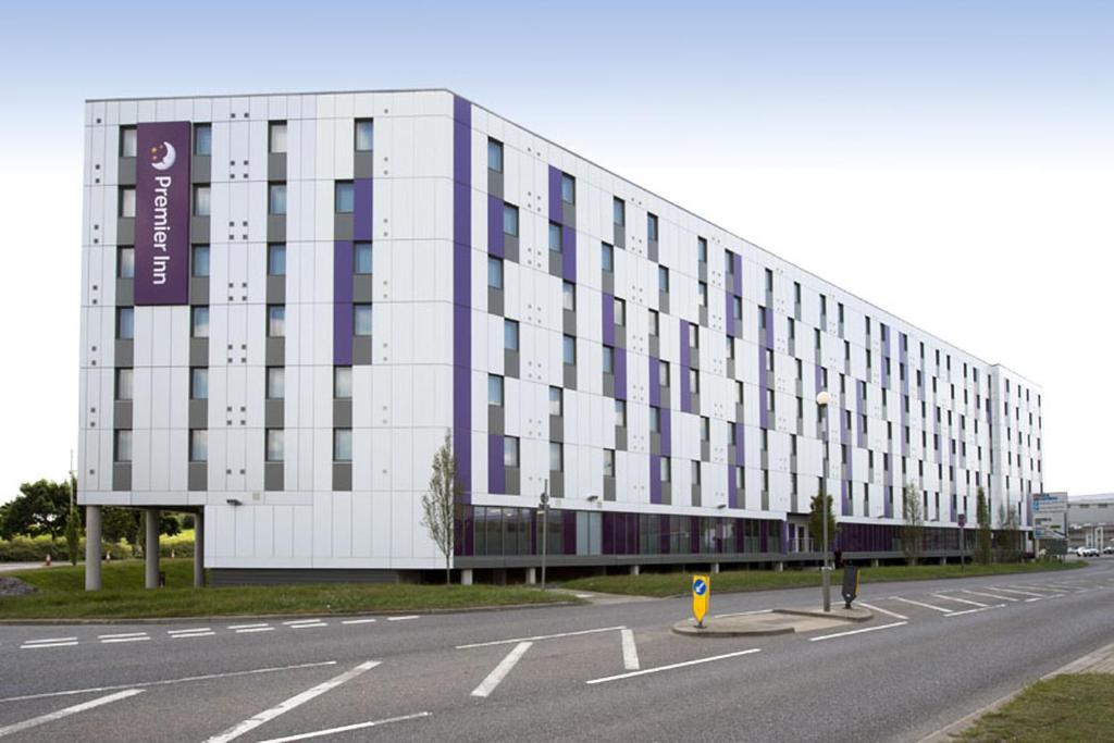 Premier Inn Heathrow Airport Terminal 4