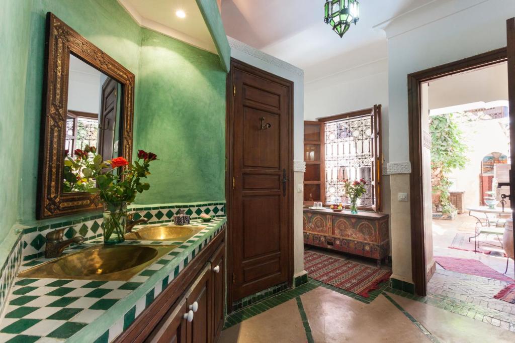 Kuchyň nebo kuchyňský kout v ubytování Riad Zanzibar
