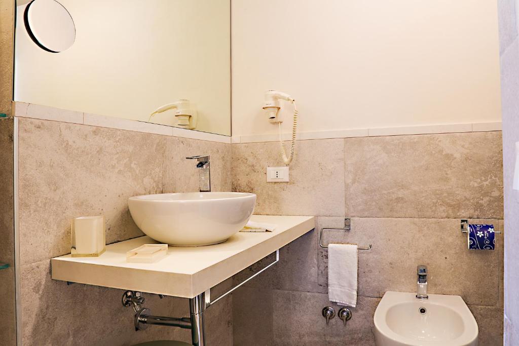 Koupelna v ubytování B&B Dei Raselli