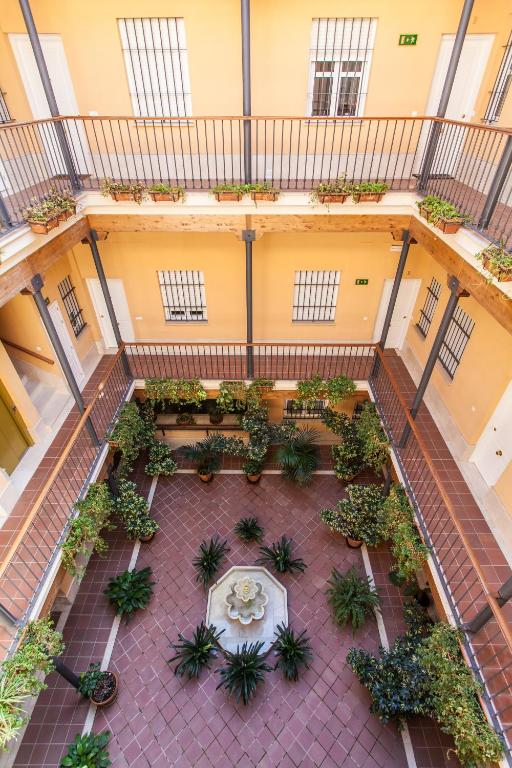 Bedouin Chic Rooftop - Space Maison Apartments, Sevilla ...