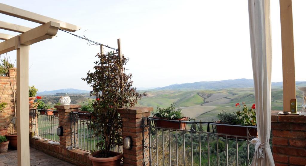 Zdjęcie z galerii obiektu Dimora Suite La Terrazza w mieście Terricciola