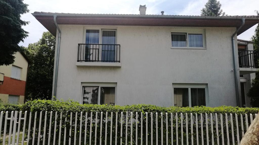 The building in which Az apartmant is located