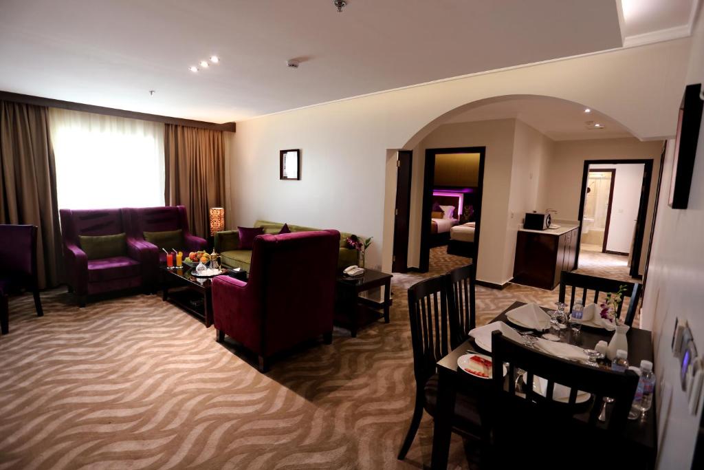Golden Bujari Hotel Al Khobar - Suite Maestosa