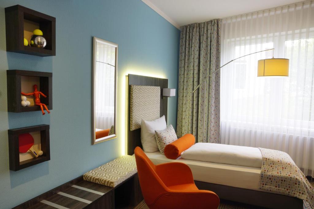 Trans World Hotel Auefeld - 舒适单人间 - 带阳台