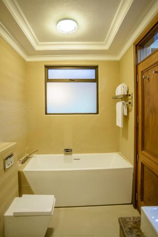 GemSuites Hotel and Serviced Apartments Riverside - 