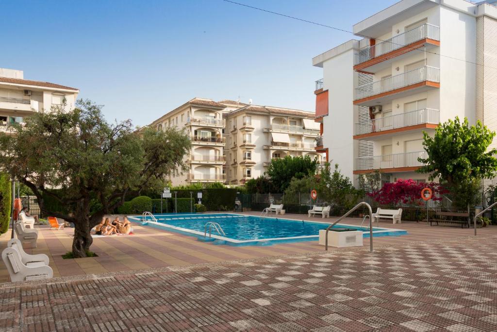 Bazén v ubytování Calafell Apartment 2 nebo v jeho okolí