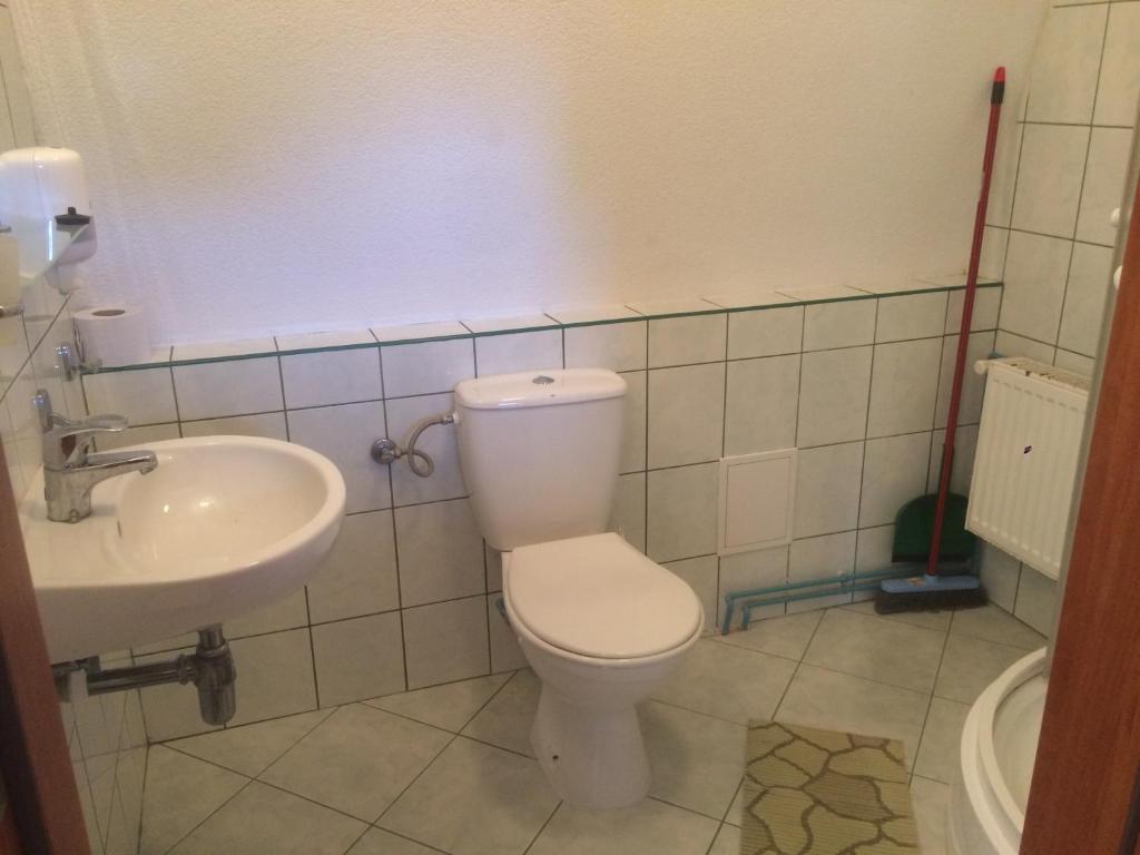 Koupelna v ubytování Ośrodek Delfin