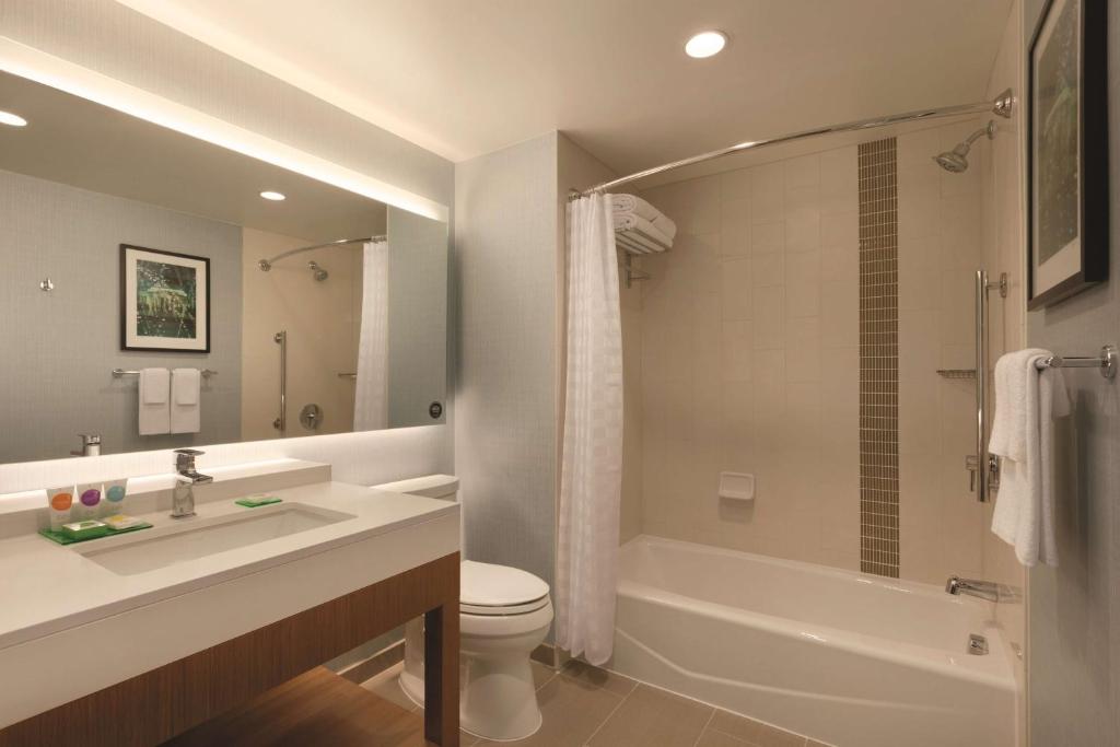 Hyatt Place Washington DC/Georgetown/West End - Queen Room With Two Queen Beds And Sofa Bed - High Floor