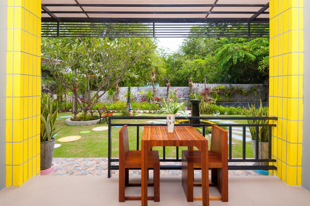 Zahrada ubytování Greenery Resort Koh Tao
