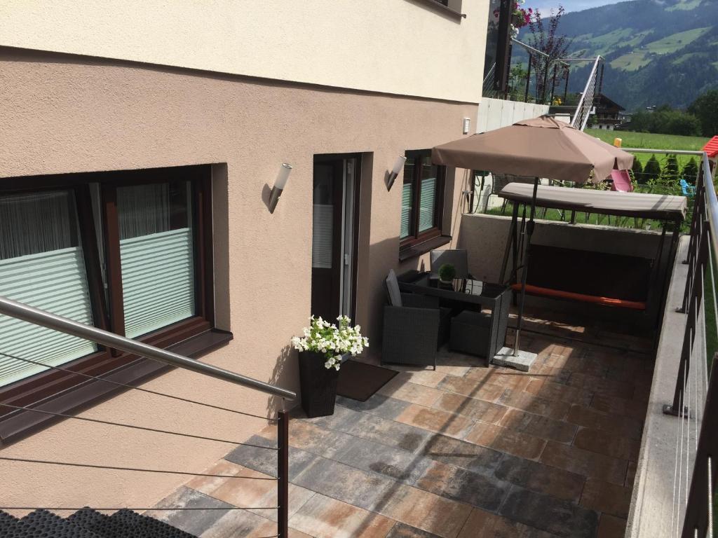 Nespecifikovaný výhled na hory nebo výhled na hory při pohledu z apartmánu