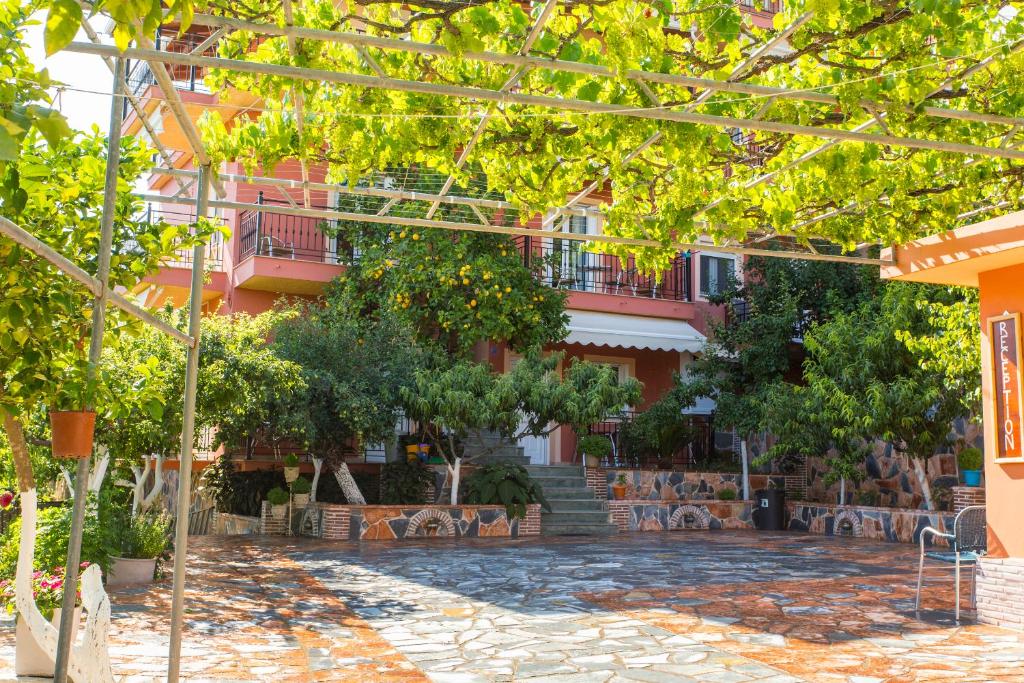 Studios Ristas 2 - 3