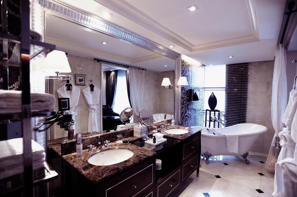 Sofitel Legend Metropole Hanoi - 18