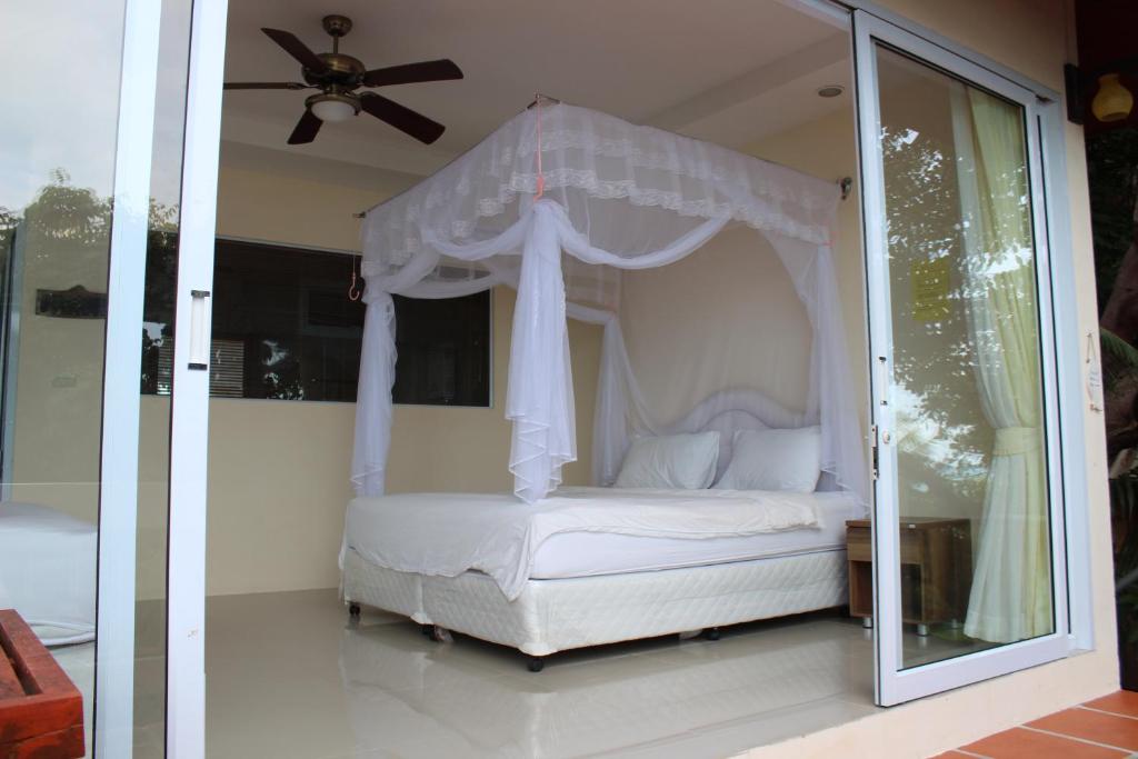 Plaa's Thansadet Resort - Bungalow De Lujo Con Vista Al Mar