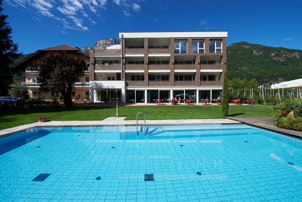 Bazén v ubytování Hotel Gantkofel nebo v jeho okolí