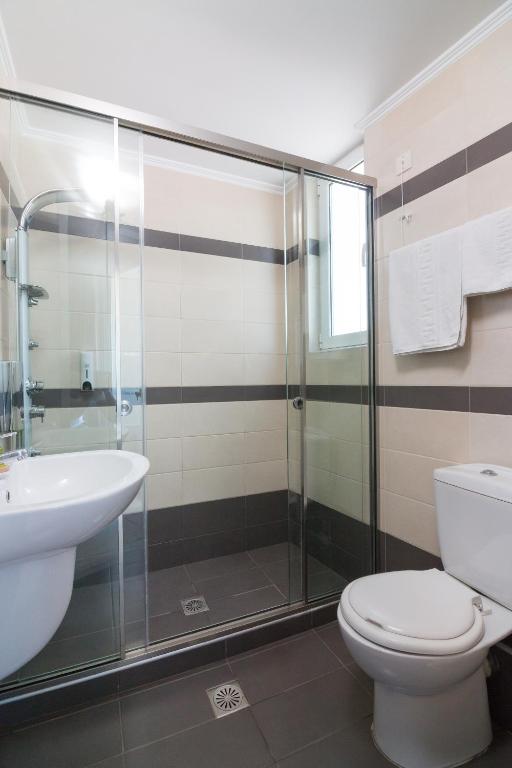 Christina Beach Hotel - 7