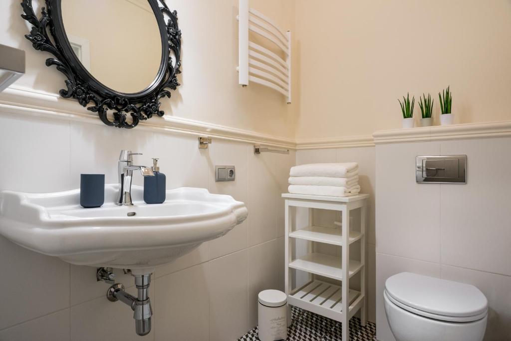 Kúpeľňa v ubytovaní P&J Luxury Apartments
