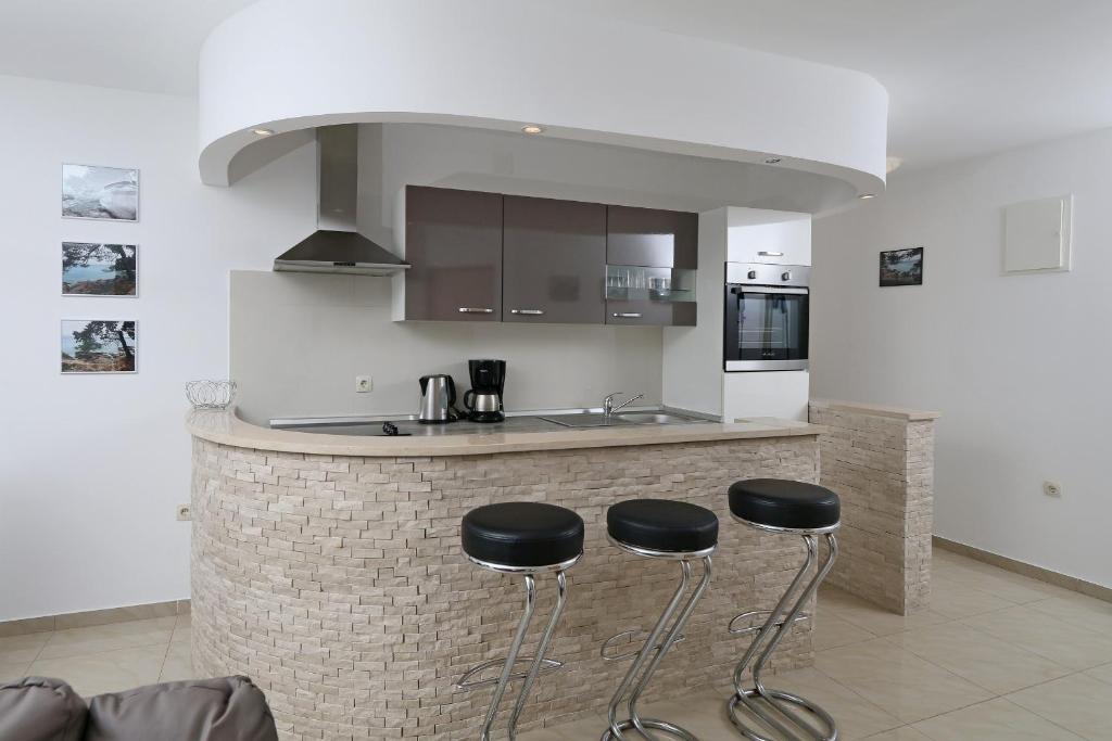 Apartments Intiv