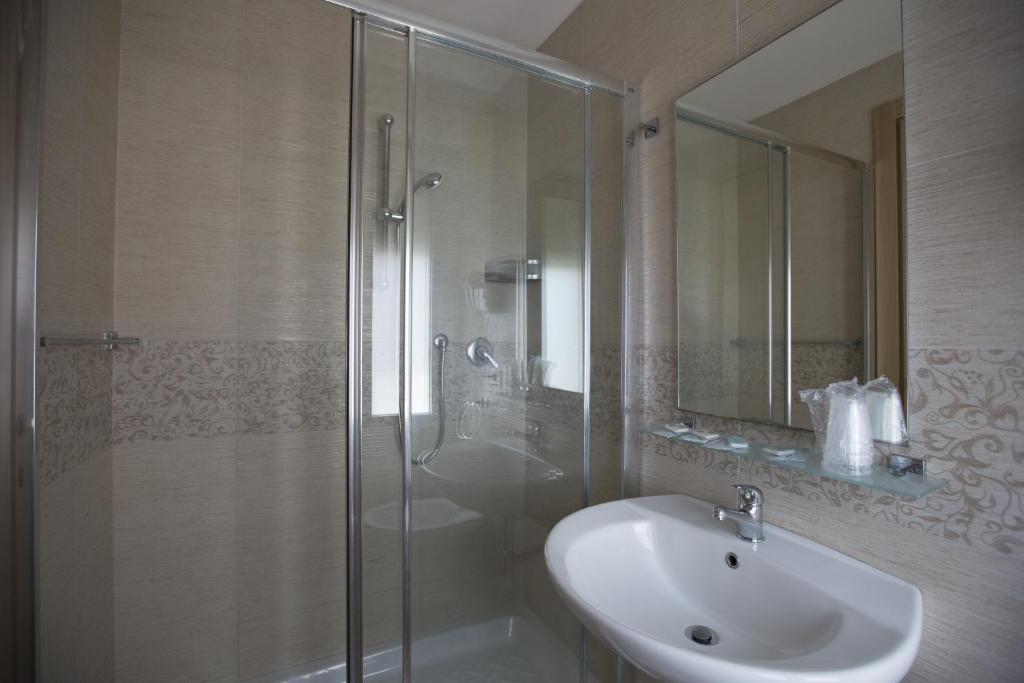 Koupelna v ubytování Hotel Impero