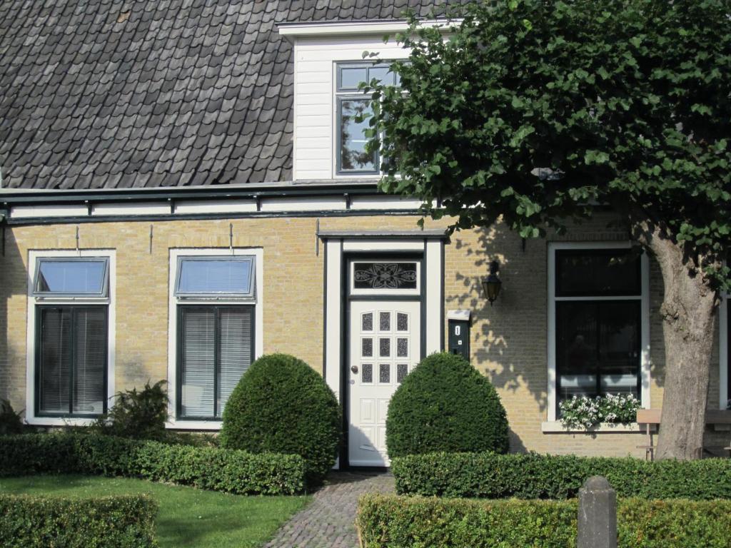 En have udenfor B&B De Gouden Vlo
