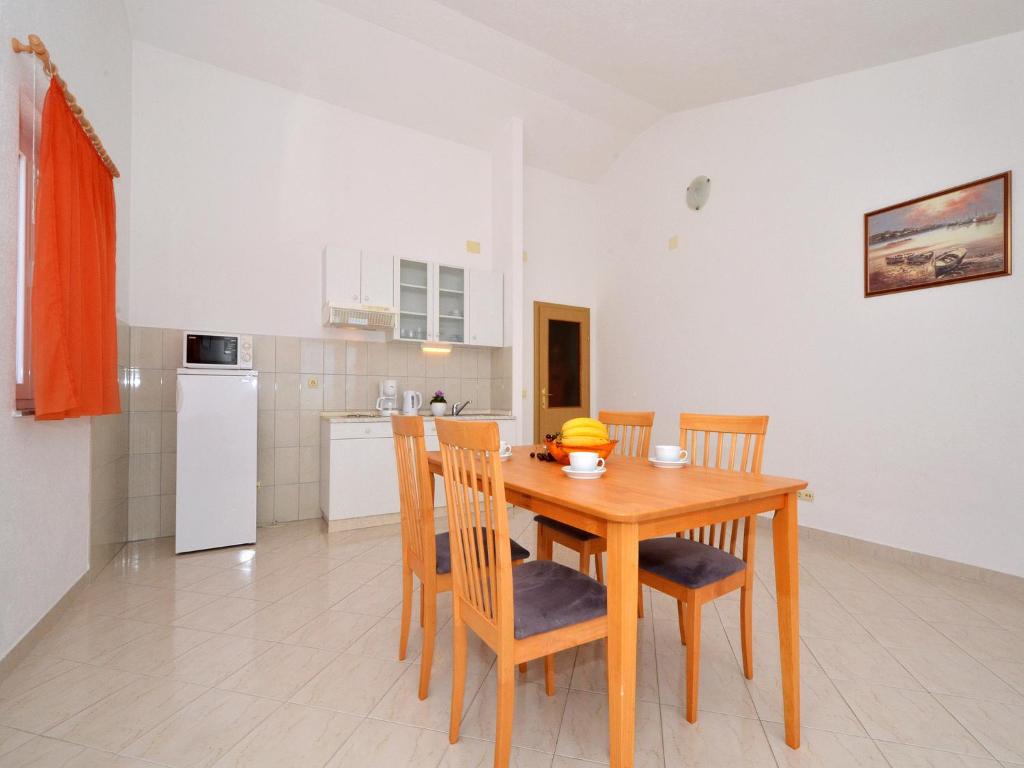 Kuchyňa alebo kuchynka v ubytovaní Apartments Zarkovic