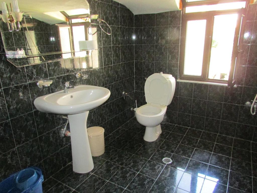 Apartamente plazhi - Image 8