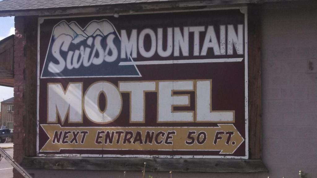 Certifikát, hodnocení, plakát nebo jiný dokument vystavený v ubytování Swiss Mountain Motel