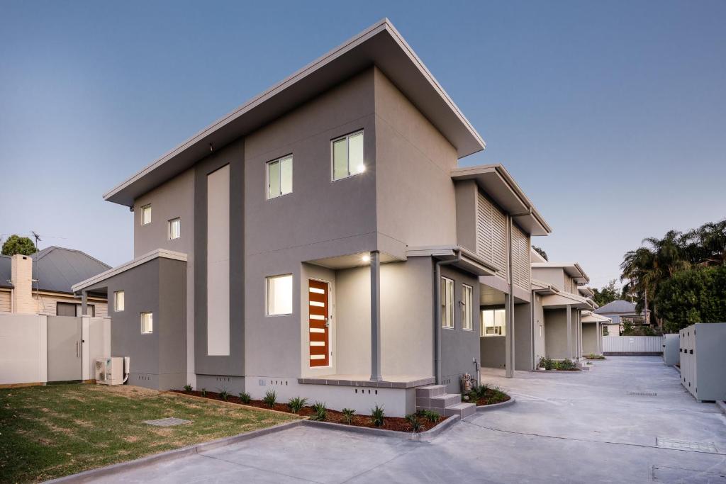 una representación de una casa con entrada en Wallsend Executive Apartments en Newcastle