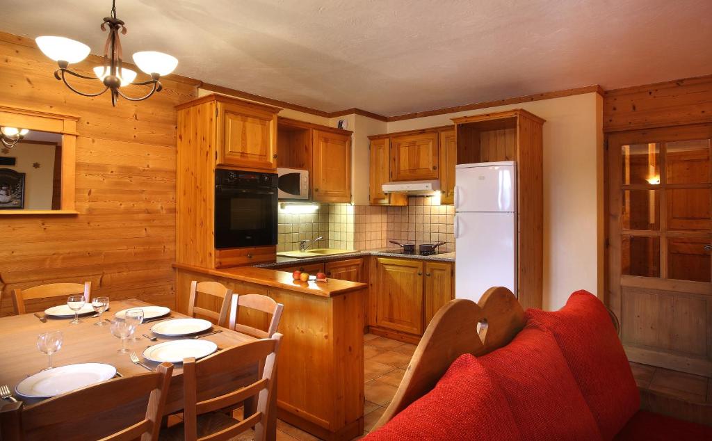 Résidence Les Arolles by Les Etincelles - 4-bedroom Apartment
