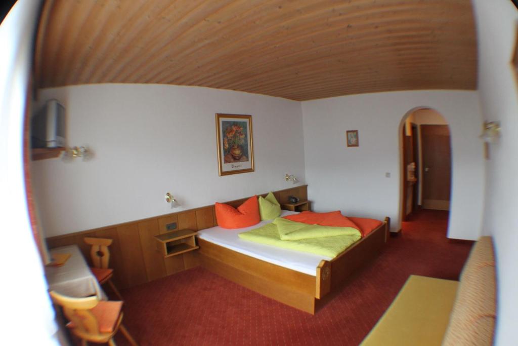 Postel nebo postele na pokoji v ubytování Haus Gerda