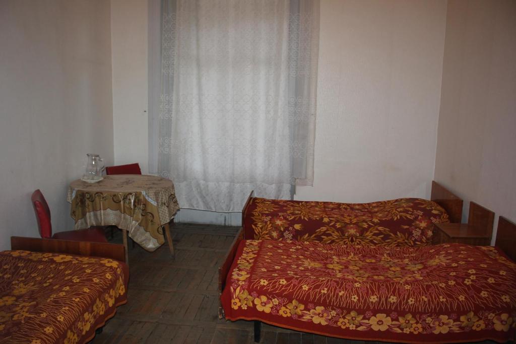 Letto o letti in una camera di Firuza Hostel