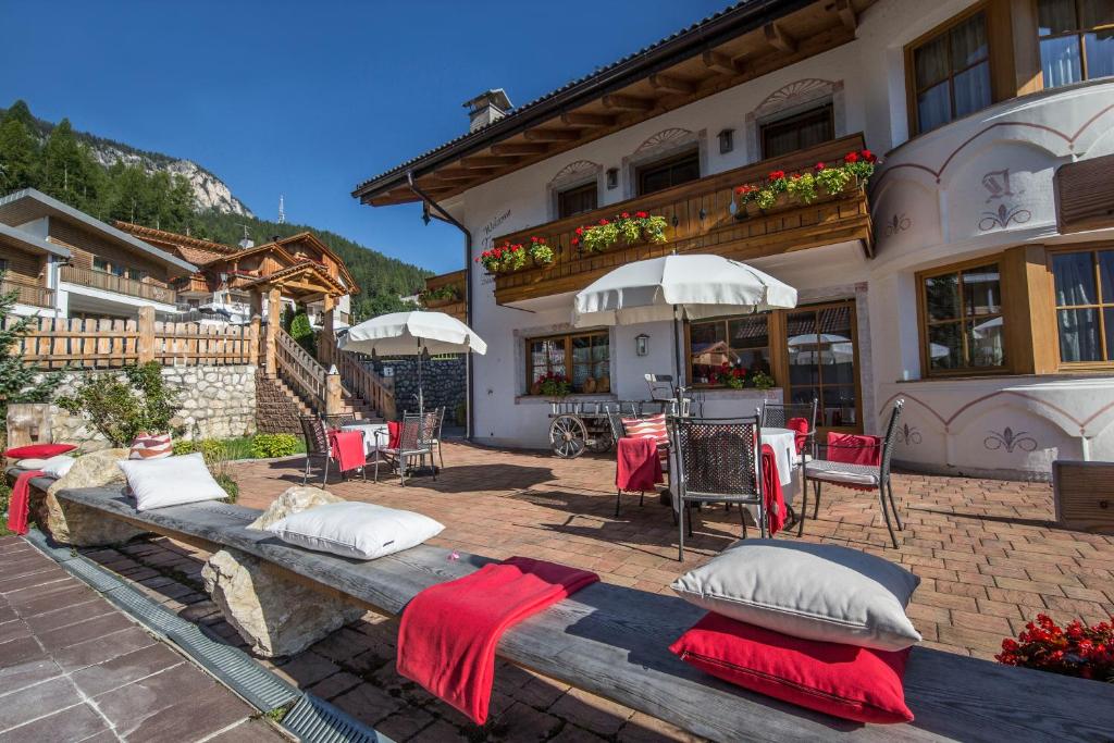 Nespecifikovaný výhled na hory nebo výhled na hory při pohledu z bed and breakfast