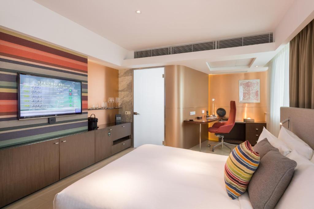 Televisyen dan/atau pusat hiburan di Ovolo Central