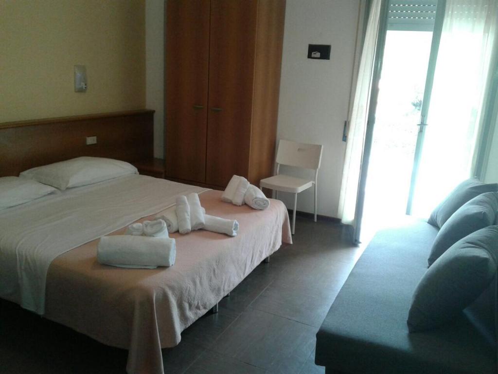 G/Hotel Lignano - Habitación Doble Con Cama Supletoria (3 Adultos)