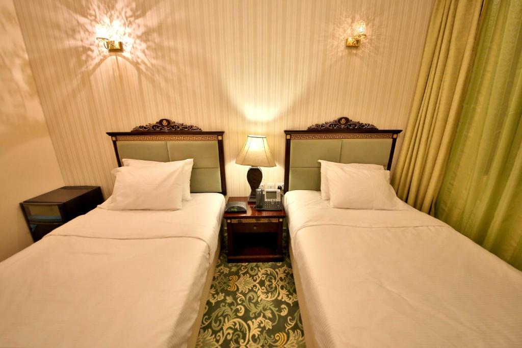 
One-Bedroom Apartment - Twin Beds
