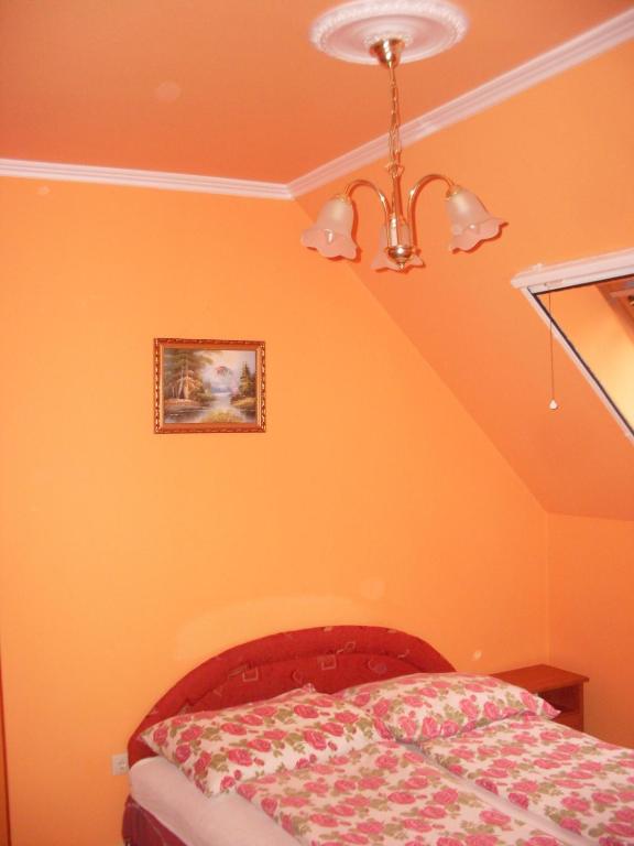 Lala Apartmanok - Wohnung Mit Gartenansicht
