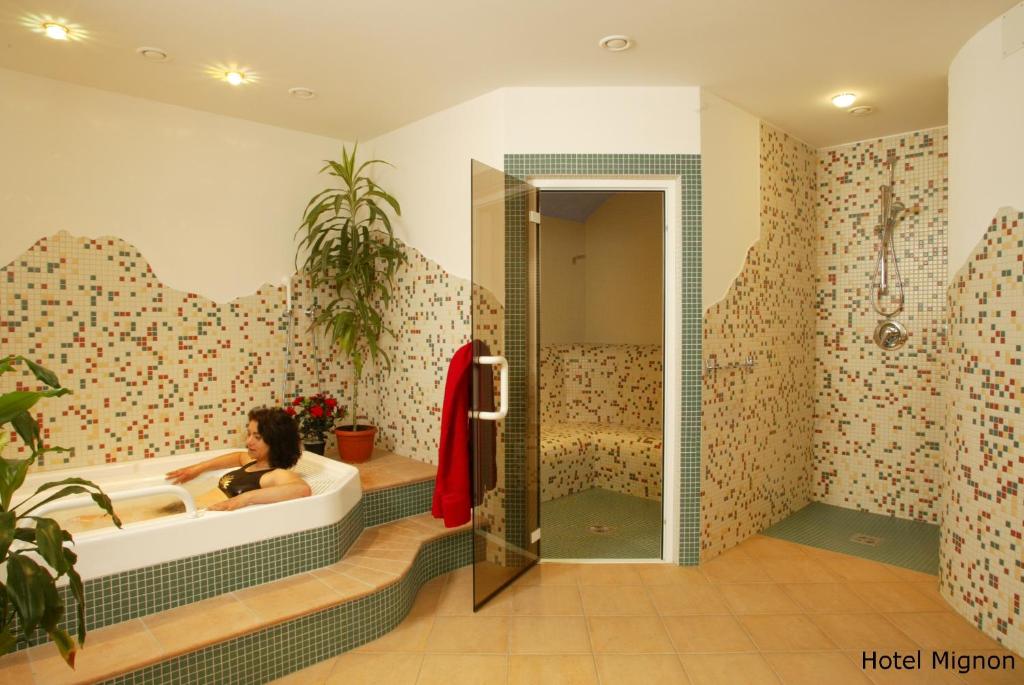 Vannituba majutusasutuses Hotel Mignon