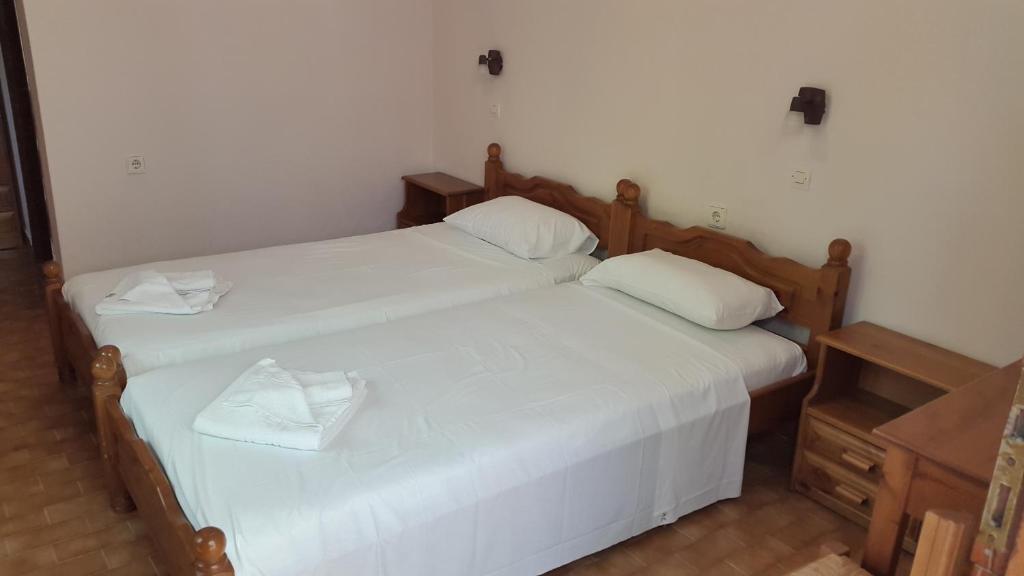 Stelios Rooms - Studio (2 Adults)