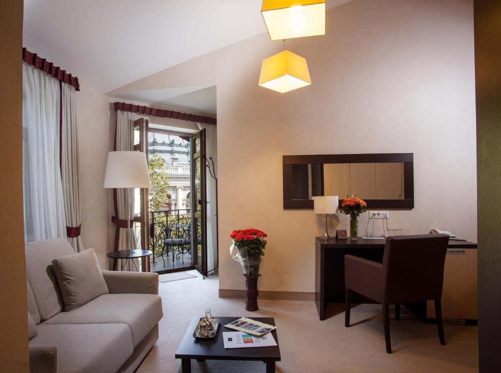 Posezení v ubytování Boutique Hotel Palais Royal