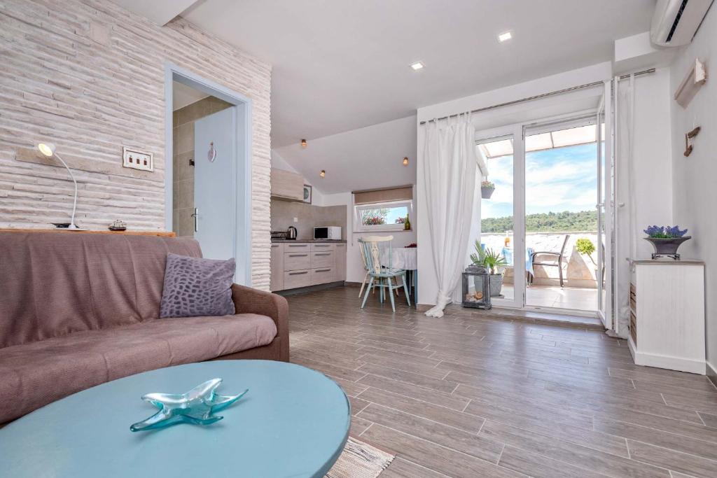 Φωτογραφία από το άλμπουμ του Anchor Apartments σε Stari Grad