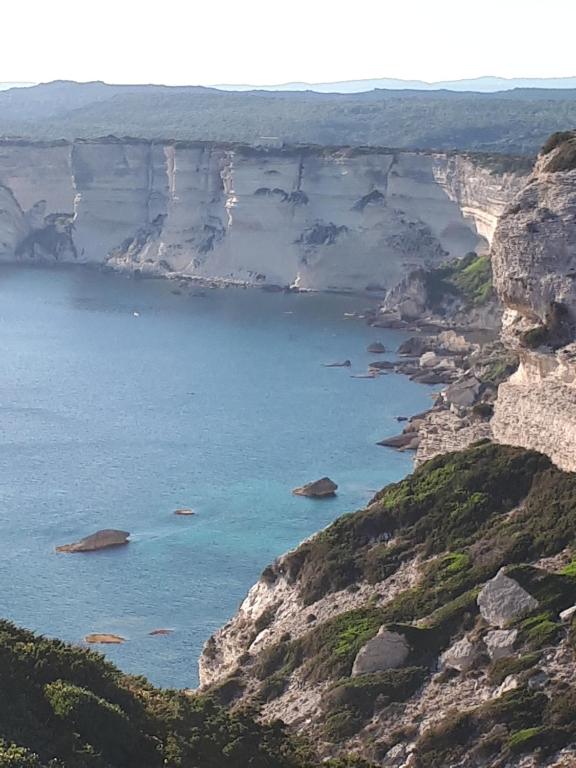 a view of the ocean from a cliff at Gîte Acellu in Bonifacio