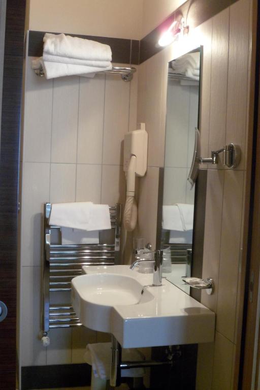 Hotel Eden - Habitación Individual