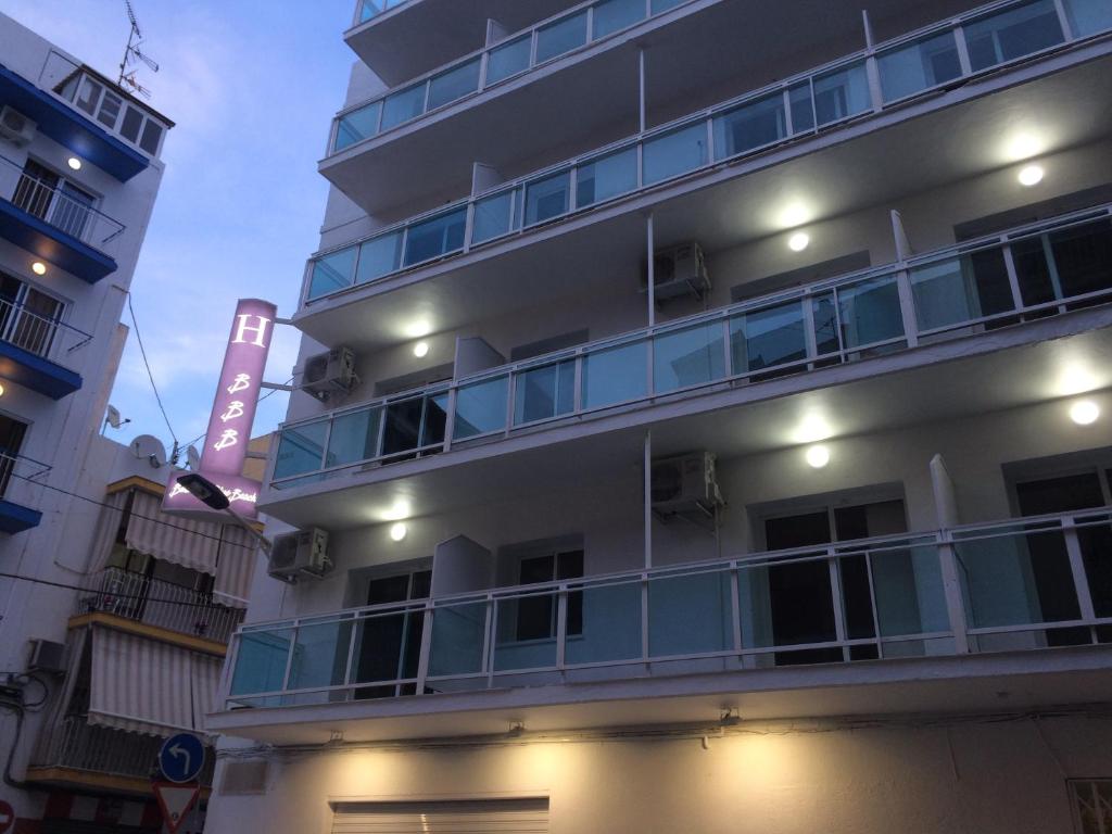 Hostal Boutique BBB Auto check in, Benidorm – Updated 2023 Prices